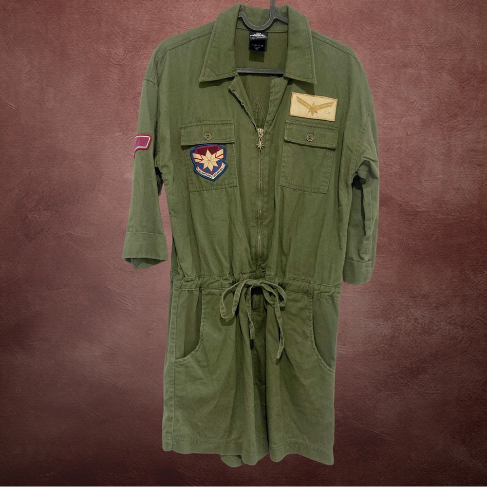 Her Universe Captain Marvel Romper Womens Small Carol Danvers disneybound